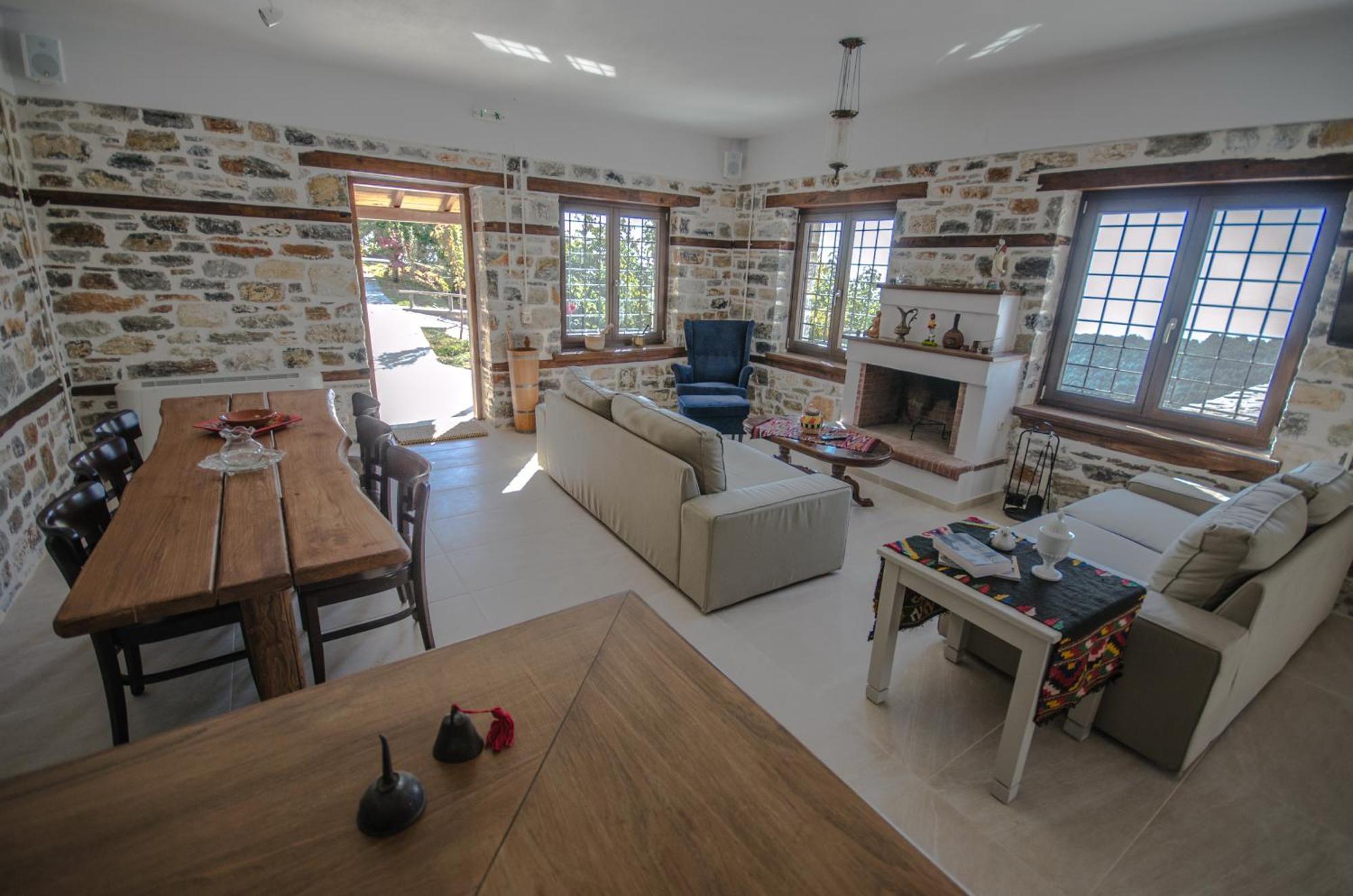 Riga'S Pinakoti Lodge Pinakatai Ngoại thất bức ảnh