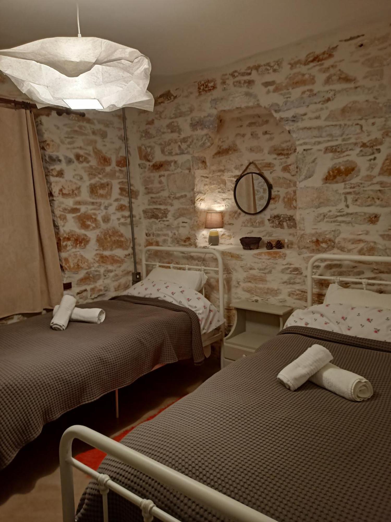 Riga'S Pinakoti Lodge Pinakatai Ngoại thất bức ảnh